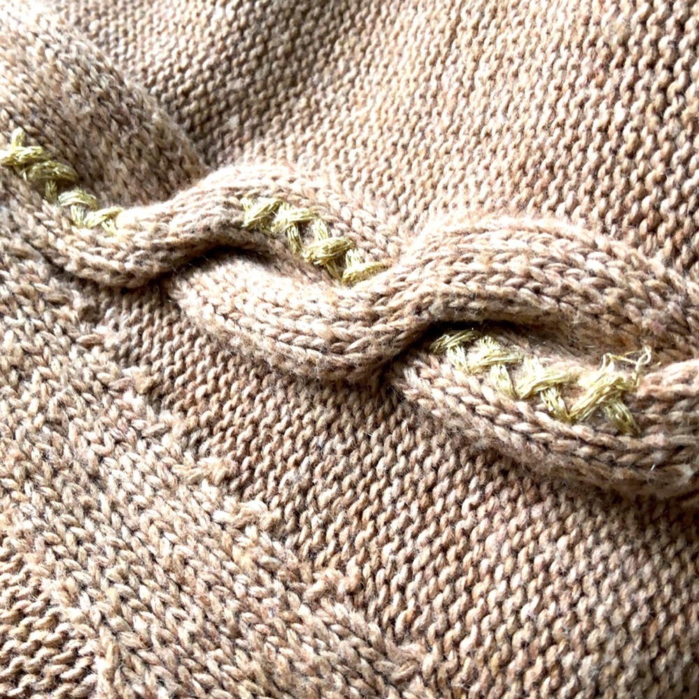 LIA MOLLY CABLE KNIT CARDIGAN - Picture 5 of 8